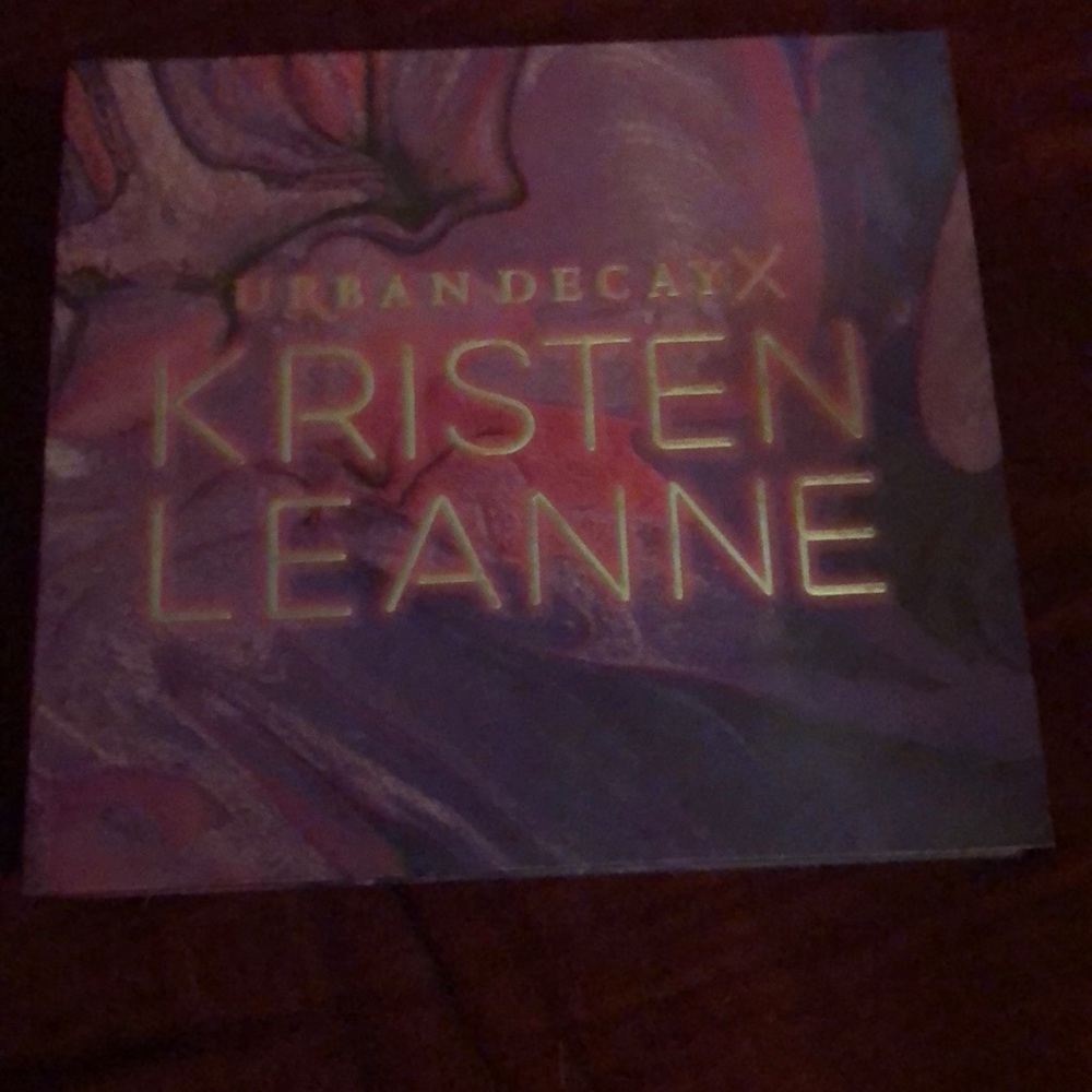Urban decay x Kristen Leanne kaleidoscope dream